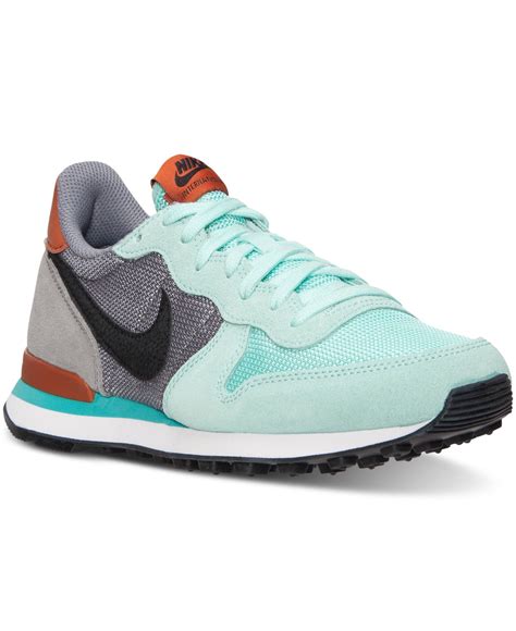 nike casual sneakers women